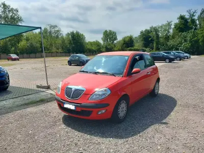 Usata Lancia Ypsilon 69 CV (50 kW) 2006 Arancione Utilitaria
