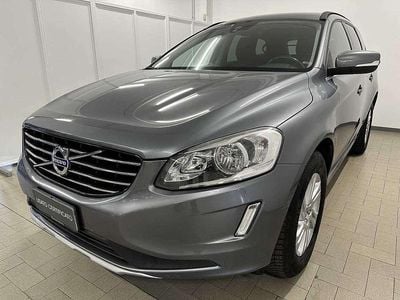 Usata Volvo XC60 Momentum 190 CV (139 kW) 2016 Osmium grey (714) SUV
