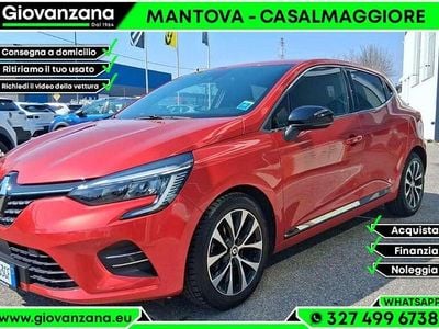 Usata Renault Clio V Intens 101 CV (74 kW) 2023 Orange valencia Berlina