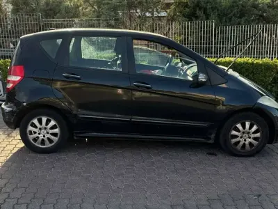 Usata Mercedes A180 Avantgarde 109 CV (80 kW) 2008 Nero Monovolume