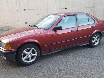 Usata BMW 318 116 CV (85 kW) 1990 Other Berlina