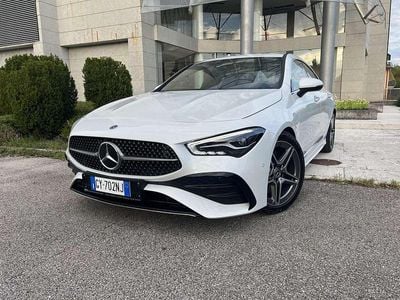 Mercedes CLA200