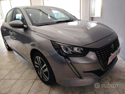 Usata Peugeot 208 Active 102 CV (75 kW) 2020 Grigio Utilitaria