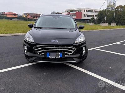 Occasion Ford Kuga Titanium 120 ch (88 kW) 2020 Noir SUV