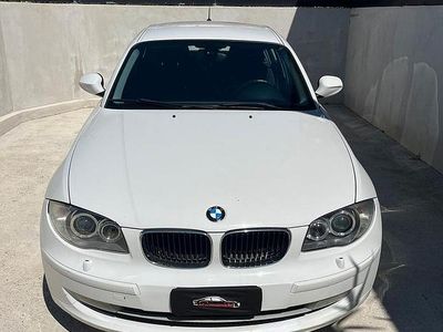 Usata BMW 118 Comfort Edition 143 CV (105 kW) 2010 Bianco Utilitaria