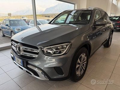 Usata Mercedes GLC200 Business 163 CV (119 kW) 2020 Grigio SUV