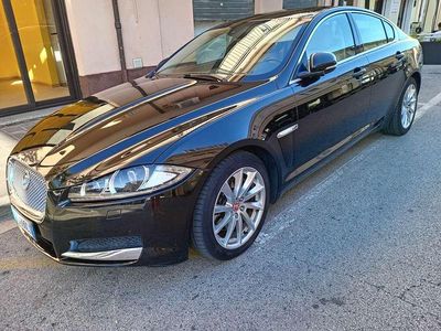Nero Usata 2014 Jaguar XF Luxury Berlina | 12.500 €