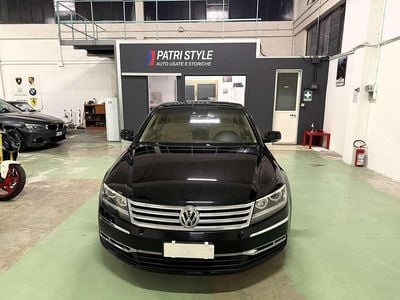 Usata VW Phaeton 238 CV (175 kW) 2011 Nero Berlina