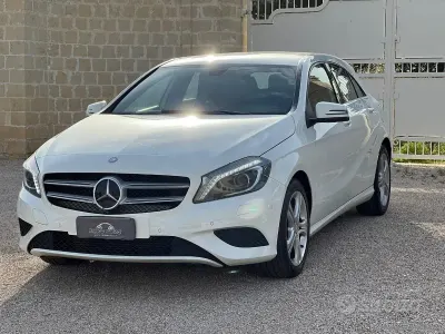 Usata Mercedes A180 109 CV (80 kW) 2014 Bianco Berlina