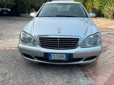 Usata Mercedes S320 204 CV (150 kW) 2003 Grigio Berlina