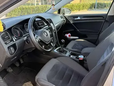 Usata VW Golf VII Highline 150 CV (110 kW) 2014 Berlina