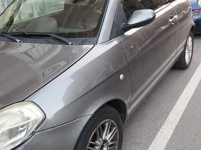 Usata Lancia Ypsilon 69 CV (50 kW) 2011 Grigio Utilitaria