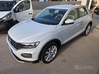 Usata VW T-Roc Advance 116 CV (85 kW) 2020 Grigio SUV