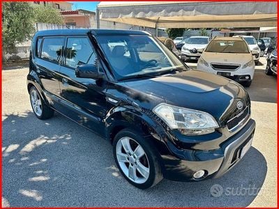 Usata Kia Soul 128 CV (94 kW) 2010 Nero SUV