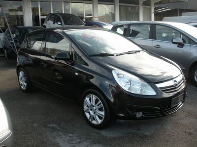 usata Opel Corsa 1.3 CDTI 75CV ottimo stato