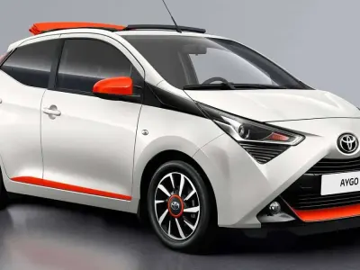 Usata Toyota Aygo X-wave 72 CV (52 kW) 2020 Bianco Utilitaria