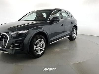Begagnad Audi Q5 Advanced 204 HK (150 kW) 2022 Grå SUV