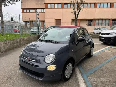 Begagnad Fiat 500C Club 69 HK (50 kW) 2022 Grå Cab