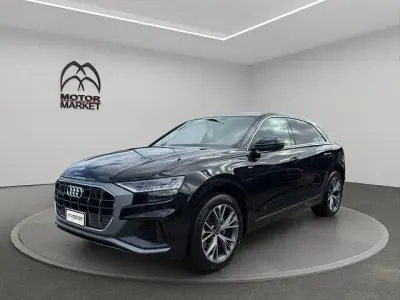 Usata Audi Q8 286 CV (210 kW) 2023 Nero / black SUV