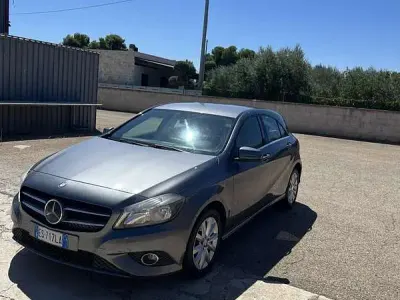 Usata Mercedes A180 Premium 109 CV (80 kW) 2013 Utilitaria