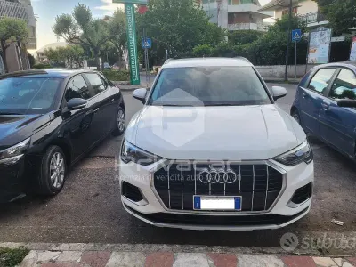Usata Audi Q3 150 CV (110 kW) 2019 Bianco SUV