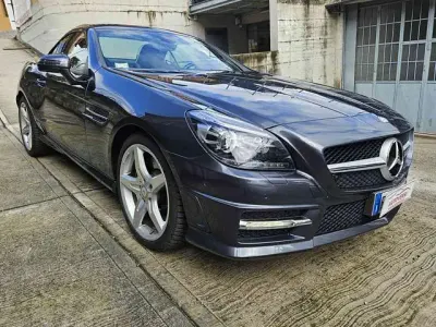 Usado Mercedes SLK200 Premium 184 CV (135 kW) 2012 Gris Descapotable