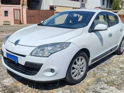 Usata Renault Mégane Luxe 110 CV (80 kW) 2009 Bianco Berlina