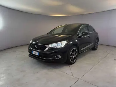 Gebraucht DS Automobiles DS4 Sport Chic 131 PS (96 kW) 2016 Schwarz Limousine