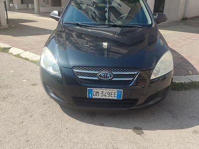 Usata Kia Ceed 90 CV (66 kW) 2007 Utilitaria