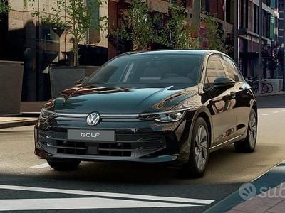 Usata VW Golf VIII 150 CV (110 kW) 2024 Nero Berlina