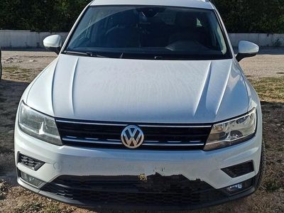 Usata VW Tiguan Business 150 CV (110 kW) 2018 Bianco SUV