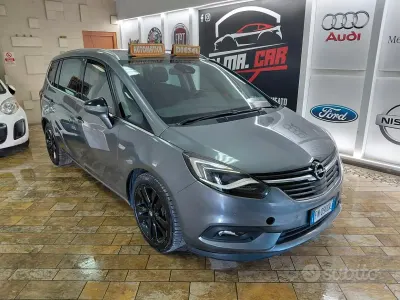 Usata Opel Zafira Innovation 131 CV (96 kW) 2018 Grigio Monovolume