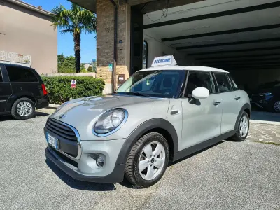 Usata Mini Cooper S 136 CV (100 kW) 2016 Argento Utilitaria