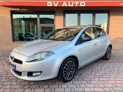Usata Fiat Bravo 105 CV (77 kW) 2014 Grigio Utilitaria