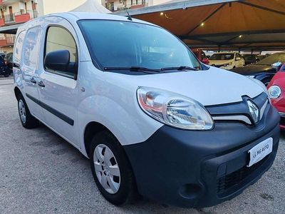 Usata Renault Kangoo Expression 64 CV (47 kW) 2021 Bianco Monovolume