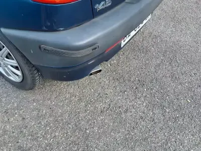 Usata Alfa Romeo 145 103 CV (75 kW) 1998 Blu Utilitaria