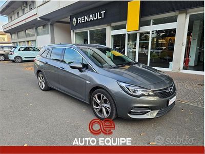 Usata Opel Astra Ultimate 122 CV (89 kW) 2020 Grigio scuro Station wagon
