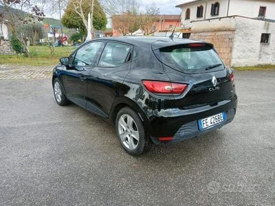 Usata Renault Clio IV Zen 75 CV (55 kW) 2016 Nero Berlina