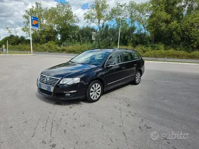 Usata VW Passat Comfortline 140 CV (102 kW) 2007 Nero Station wagon