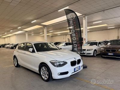 Usata BMW 114 Sport Line 95 CV (69 kW) 2014 Bianco Utilitaria