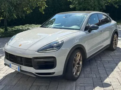 Usata Porsche Cayenne Turbo GT 640 CV (470 kW) 2022 Grigio SUV