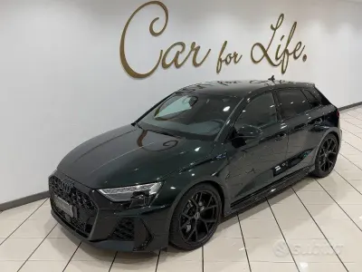 Usata Audi RS3 Comfort 400 CV (294 kW) 2025 Verde Berlina