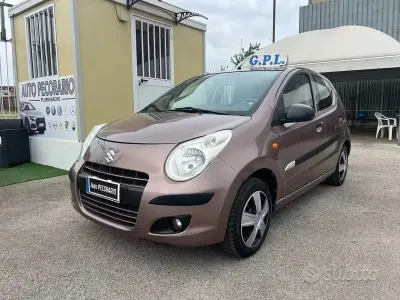 Usata Suzuki Alto GL 68 CV (50 kW) 2010 Marrone Utilitaria
