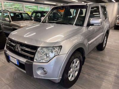 usata Mitsubishi Pajero Pajero3.2 cr Intense 200cv 3p