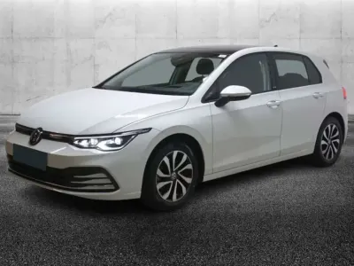 Usata VW Golf Life 150 CV (110 kW) 2022 Bianco Monovolume