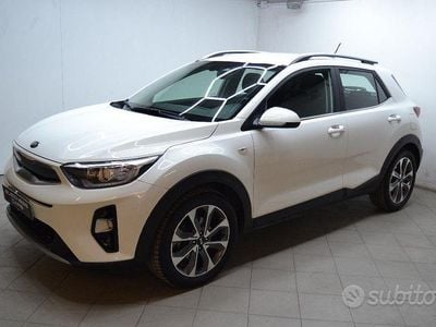 Occasion Kia Stonic 101 PK (74 kW) 2019 Wit SUV