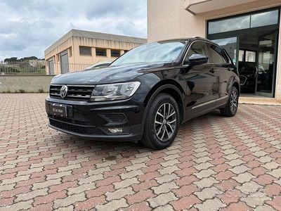 Usata VW Tiguan Business 116 CV (85 kW) 2018 Nero SUV