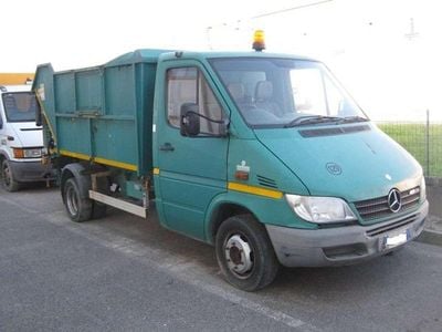 Verde Usata 2003 Mercedes Sprinter Furgone | 4500 €