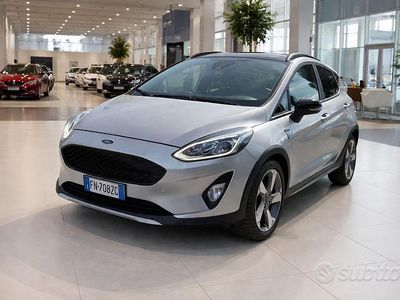 Usata Ford Fiesta 100 CV (73 kW) 2018 Grigio Utilitaria