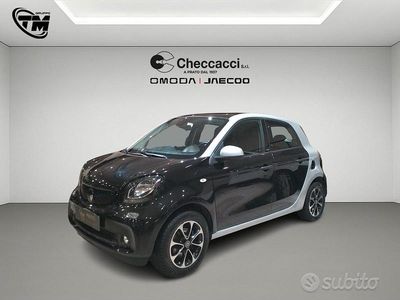 Usata Smart ForFour Passion 71 CV (52 kW) 2016 Nero Utilitaria
